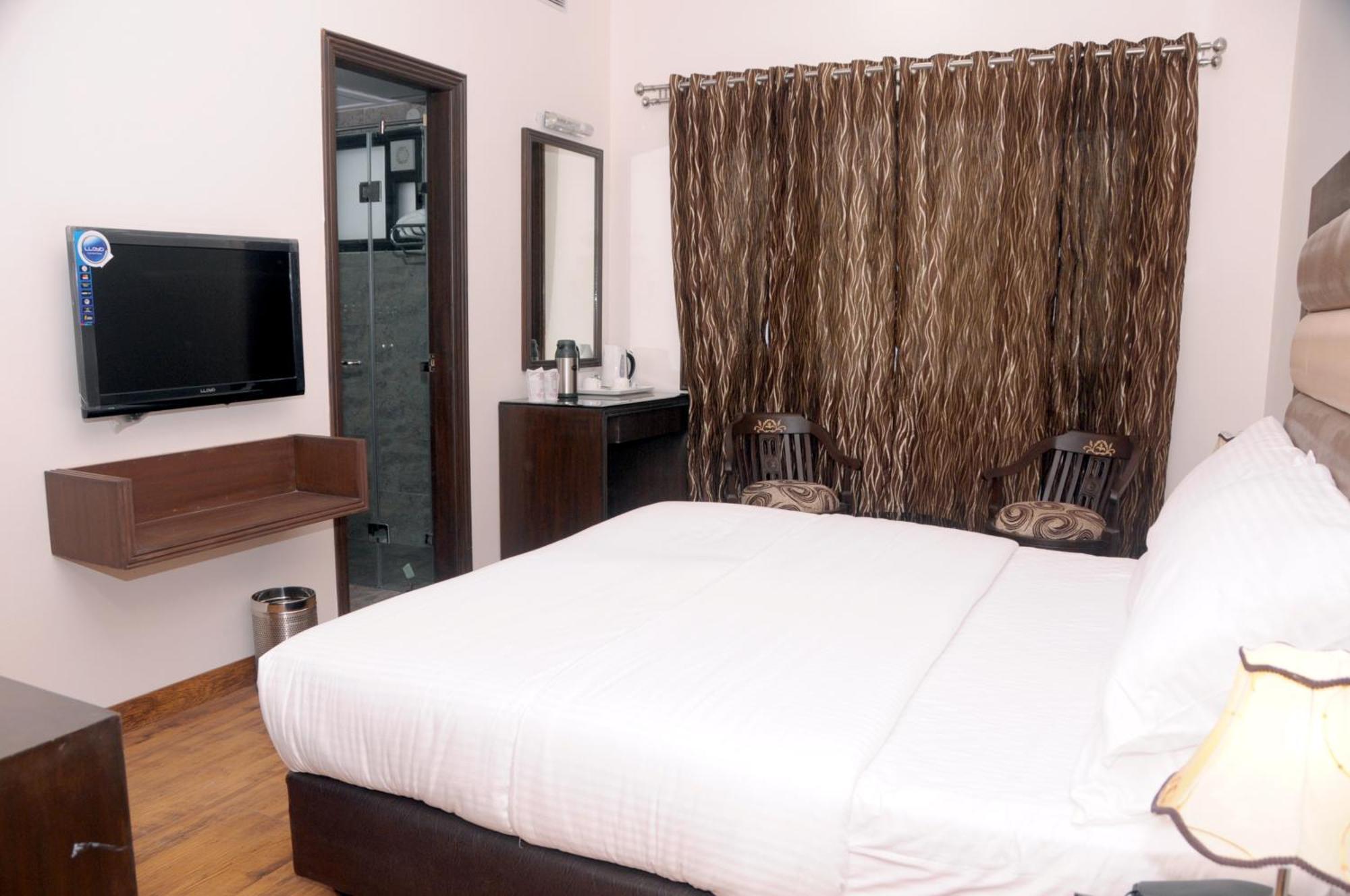 Hotel Prems Paradise Amritsar Exterior foto