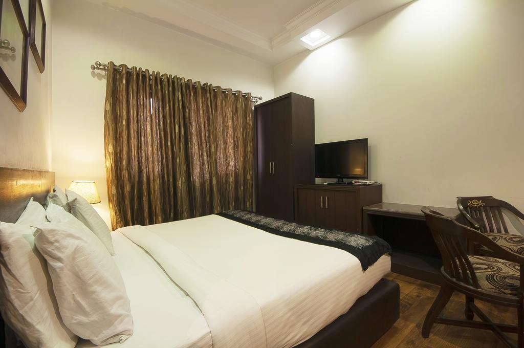 Hotel Prems Paradise Amritsar Zimmer foto