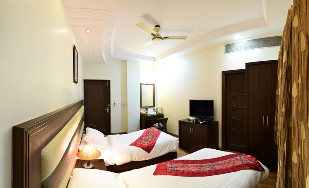 Hotel Prems Paradise Amritsar Exterior foto