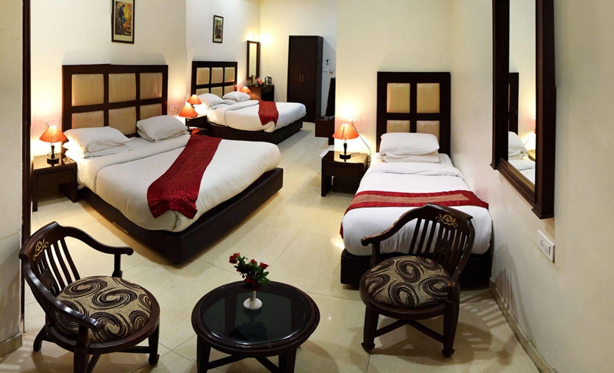 Hotel Prems Paradise Amritsar Exterior foto