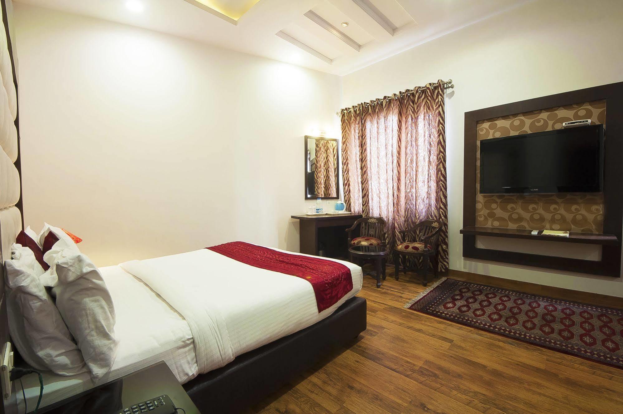 Hotel Prems Paradise Amritsar Exterior foto